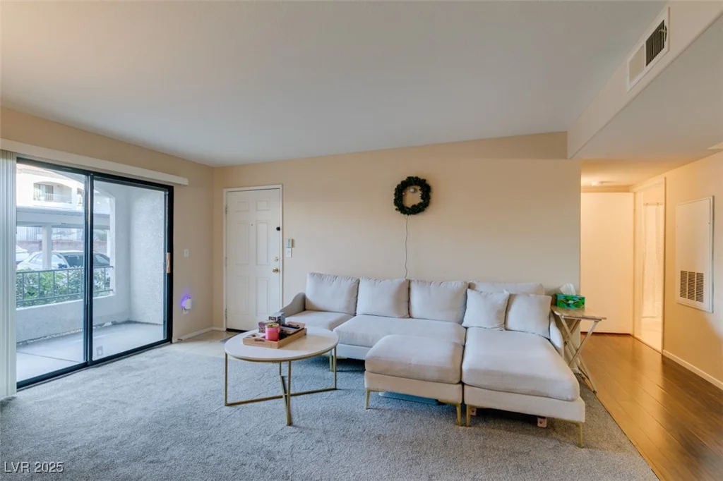 950 Seven Hills, Henderson, NV 89052