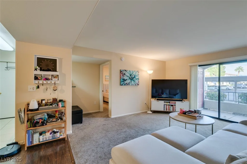 950 Seven Hills, Henderson, NV 89052