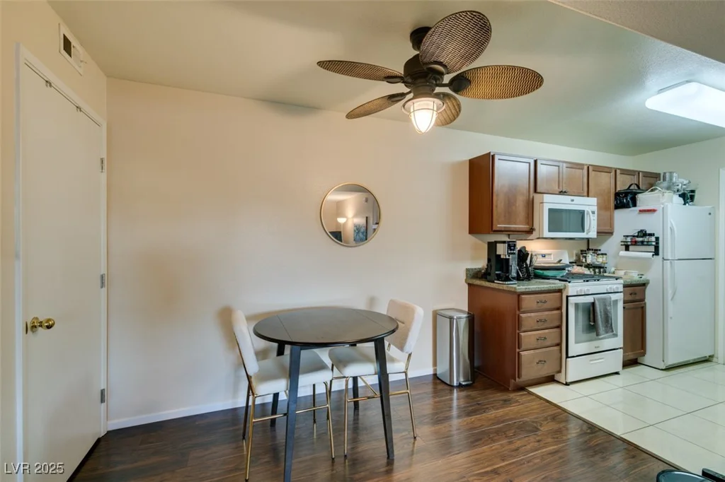950 Seven Hills, Henderson, NV 89052