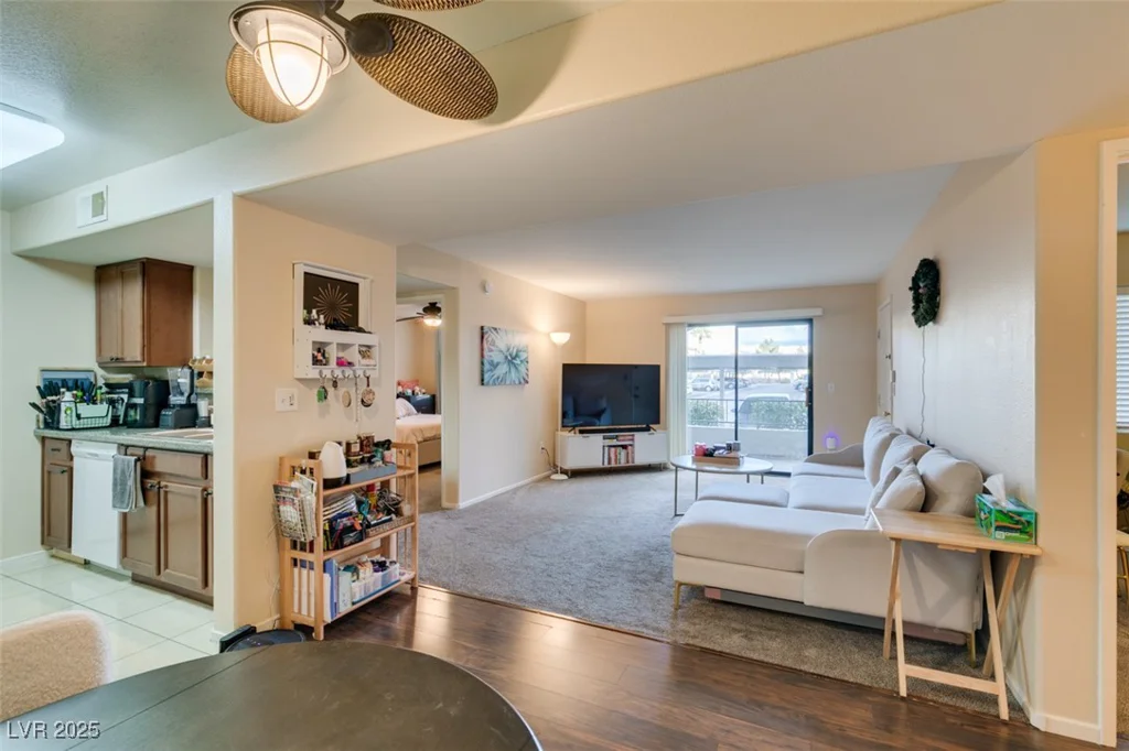 950 Seven Hills, Henderson, NV 89052