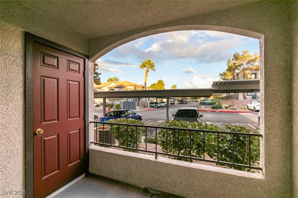 950 Seven Hills, Henderson, NV 89052