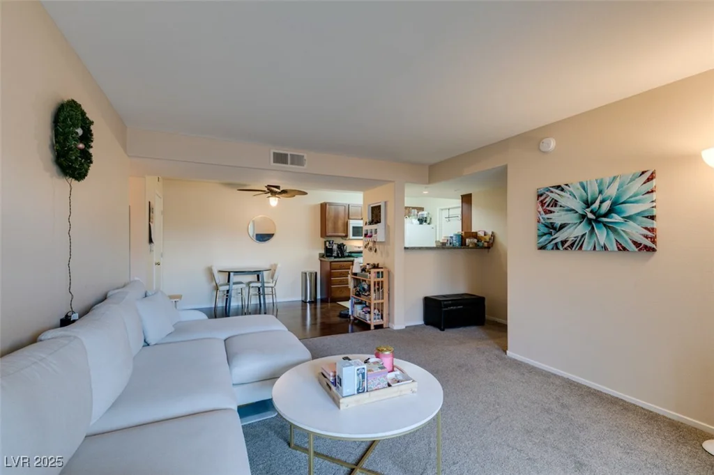 950 Seven Hills, Henderson, NV 89052