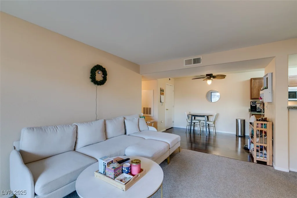 950 Seven Hills, Henderson, NV 89052