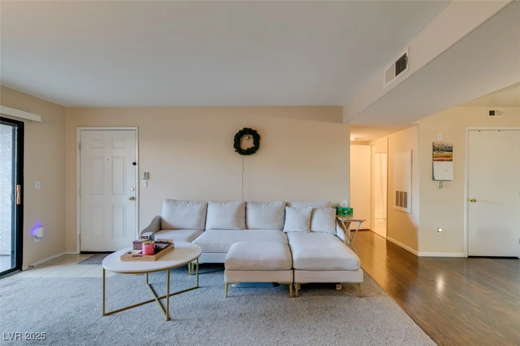950 Seven Hills, Henderson, NV 89052