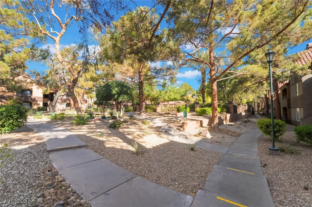 2200 Fort Apache, Las Vegas, NV 89117