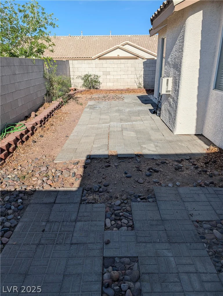 1194 Simms, Henderson, NV 89074