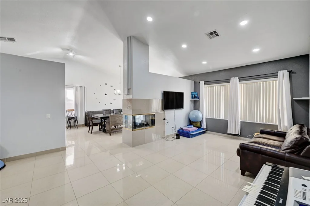 8601 Stone Harbor, Las Vegas, NV 89145