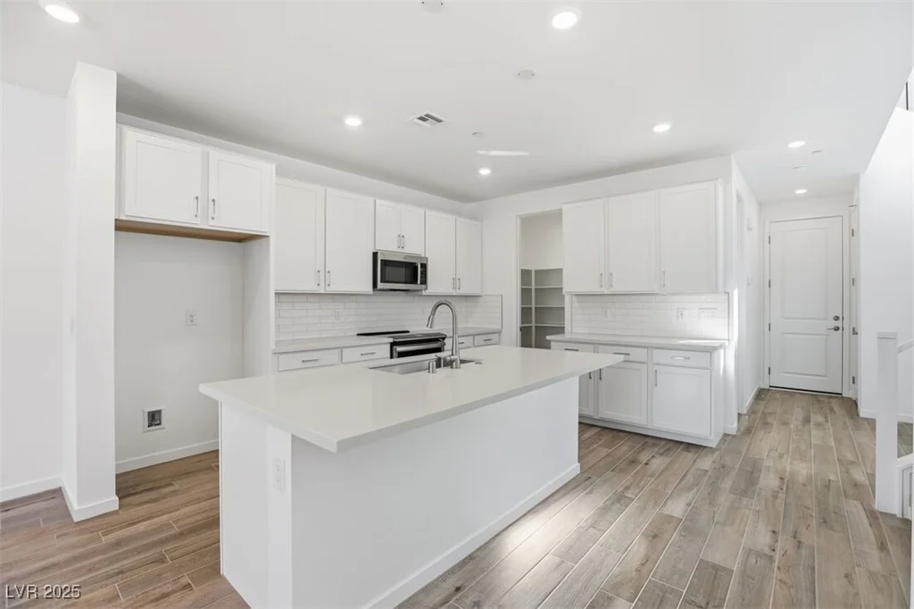 1477 Hopeful Lark, Las Vegas, NV 89138