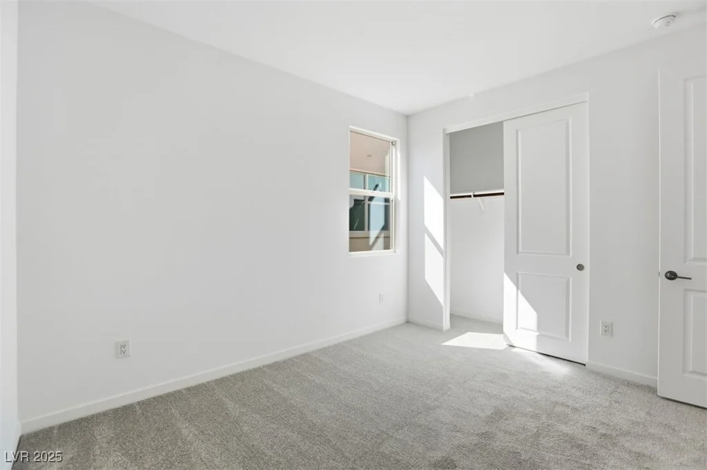 1477 Hopeful Lark, Las Vegas, NV 89138
