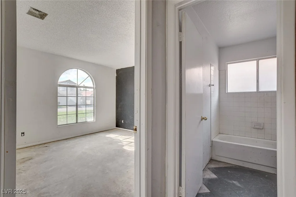 2806 Secret Canyon, Henderson, NV 89074