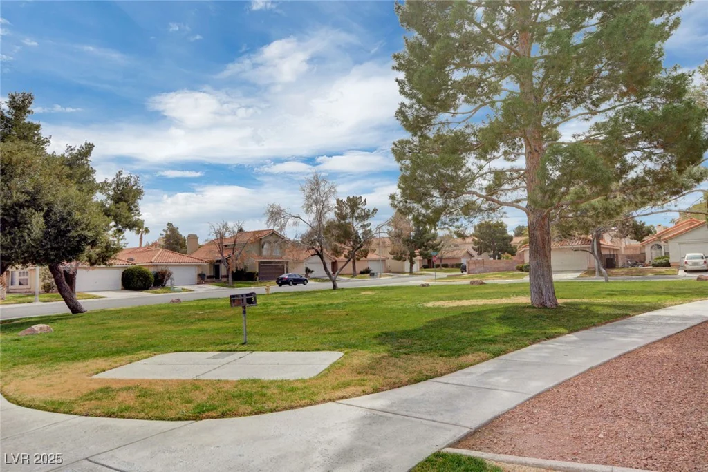 2806 Secret Canyon, Henderson, NV 89074