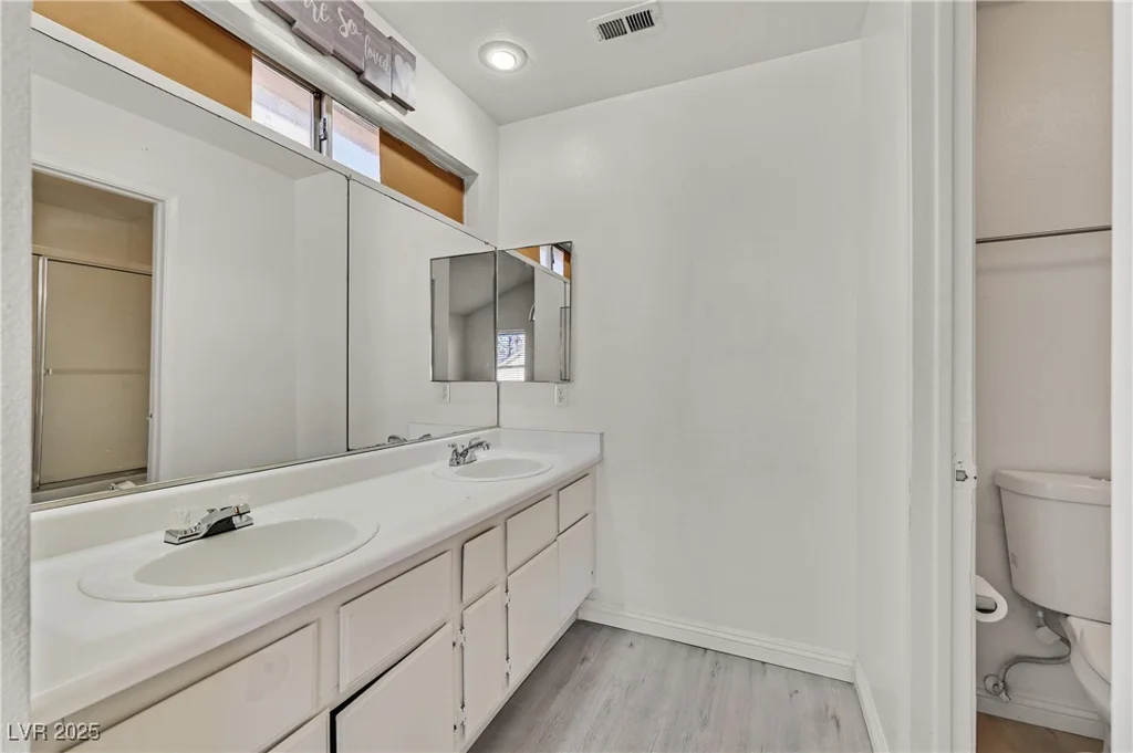5832 Ballinger, Las Vegas, NV 89142