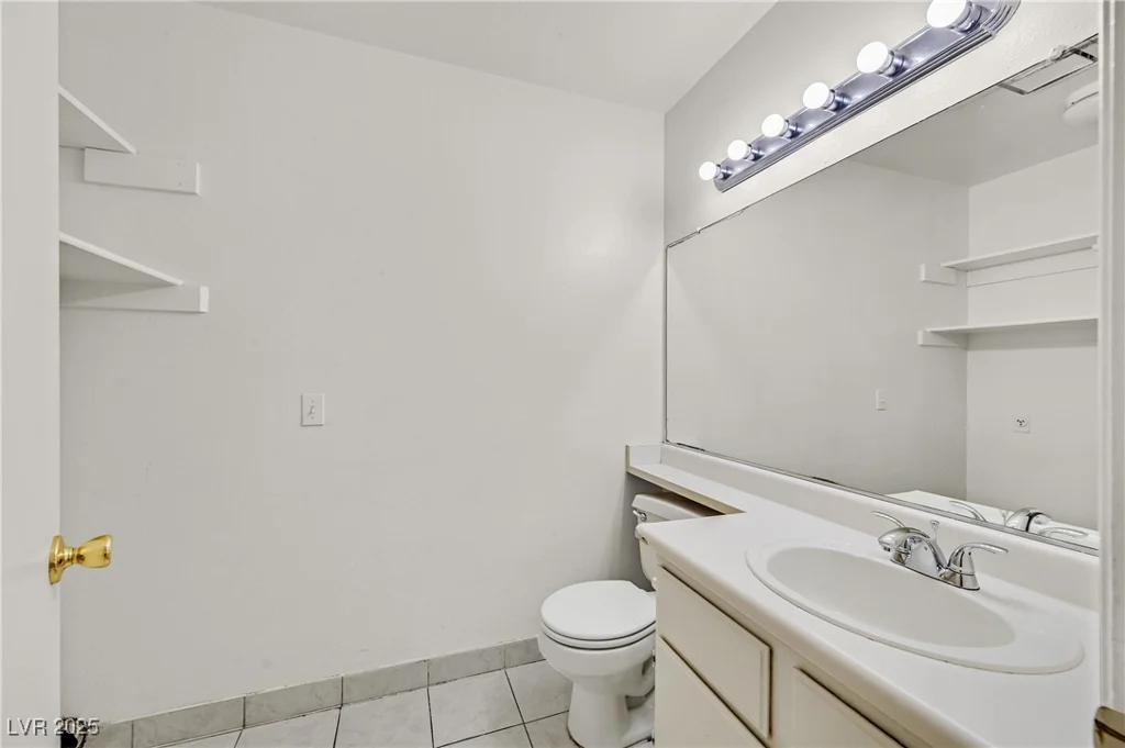 5832 Ballinger, Las Vegas, NV 89142
