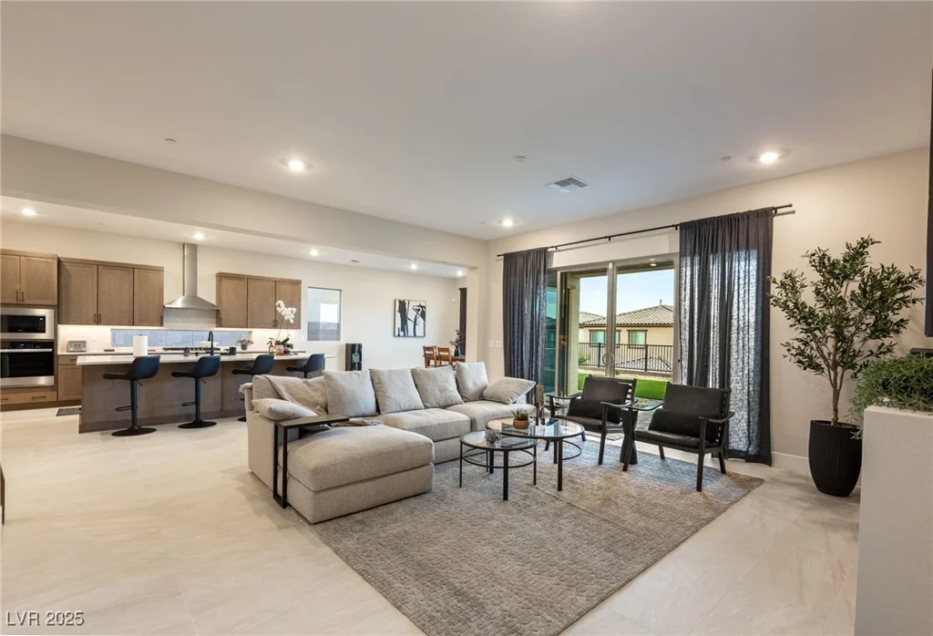 230 Cactus Sunrise, Las Vegas, NV 89138