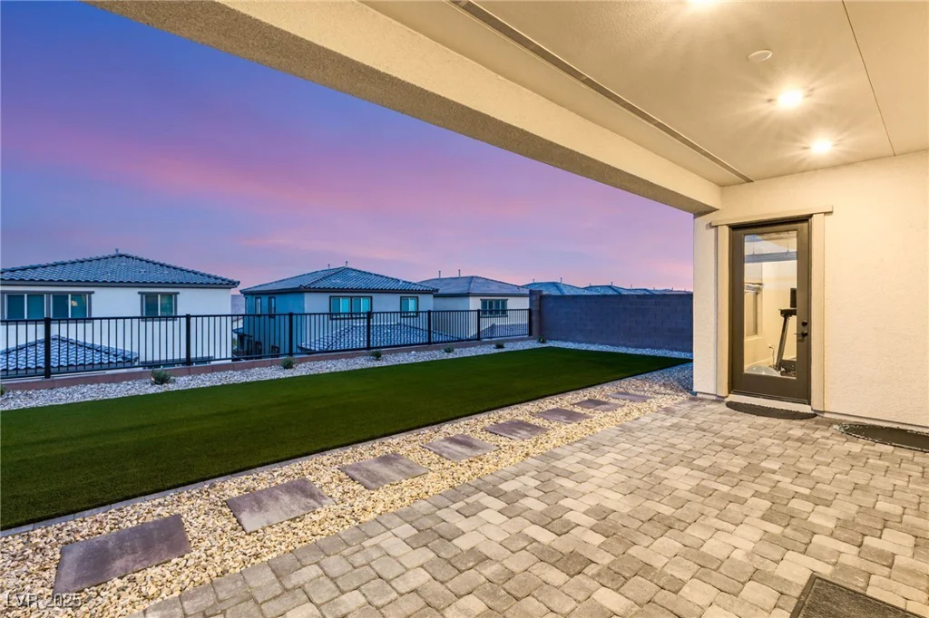 230 Cactus Sunrise, Las Vegas, NV 89138