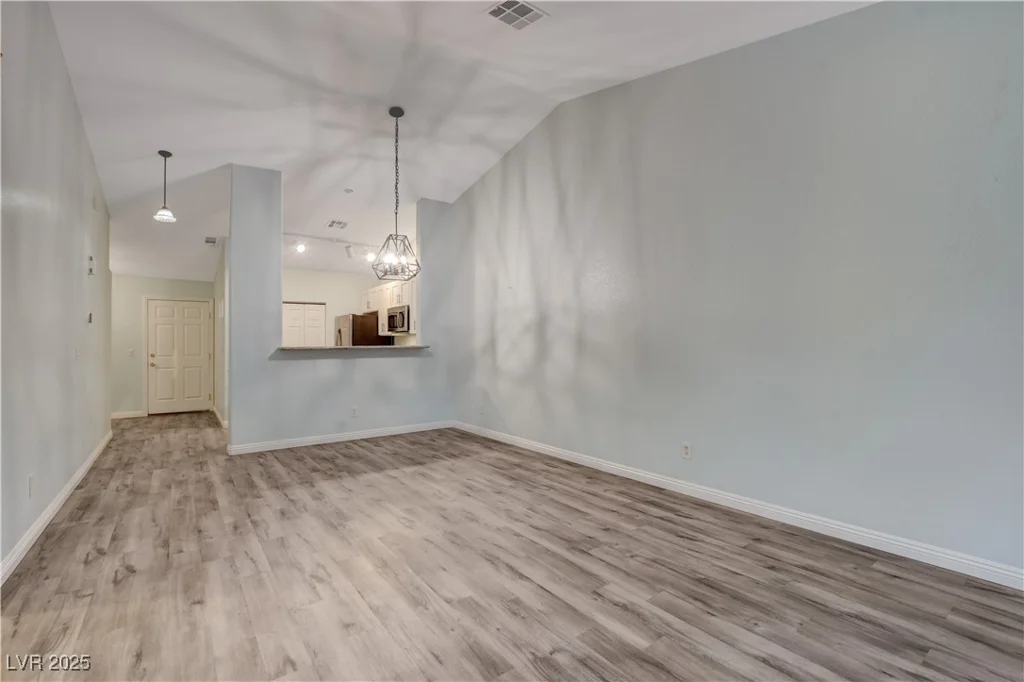 393 Blanca Springs, Henderson, NV 89014