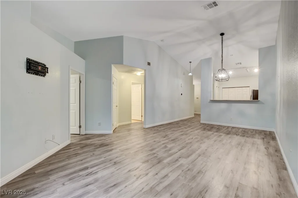393 Blanca Springs, Henderson, NV 89014