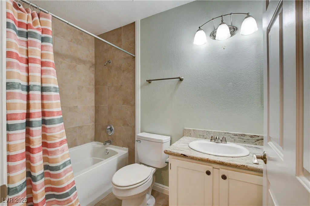 393 Blanca Springs, Henderson, NV 89014