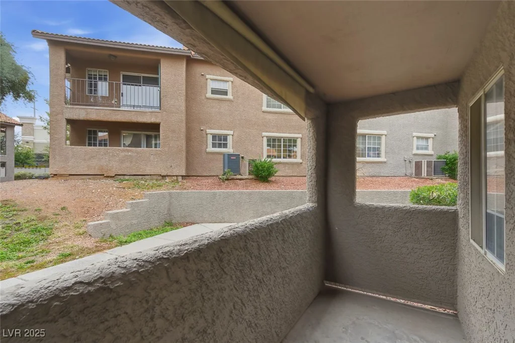 2750 Durango, Las Vegas, NV 89117