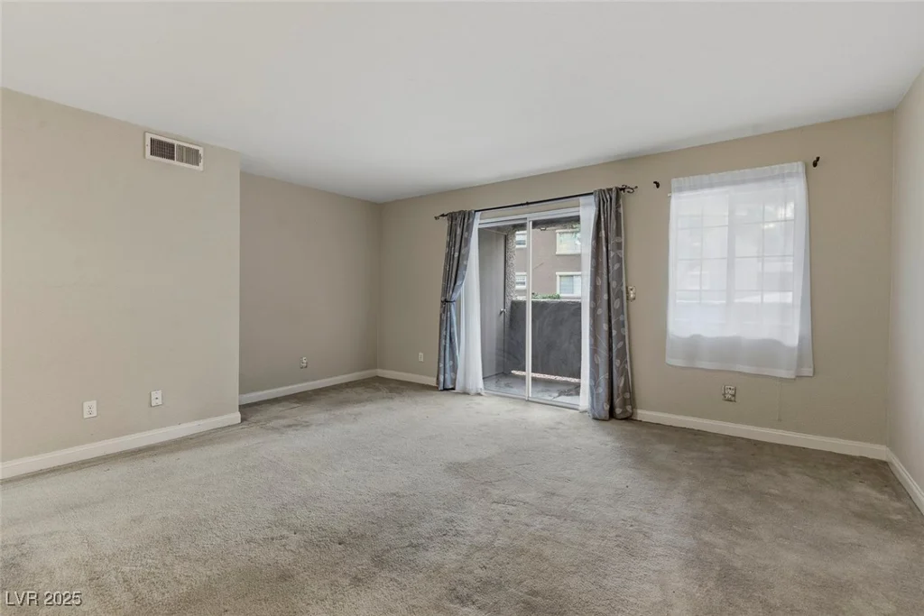 2750 Durango, Las Vegas, NV 89117