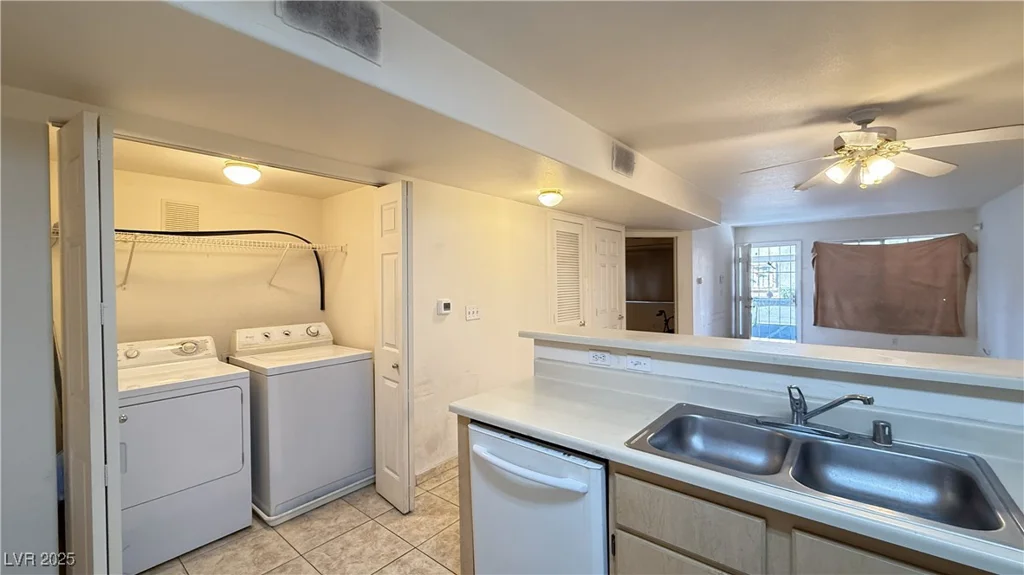 2106 Sleepy, Las Vegas, NV 89106