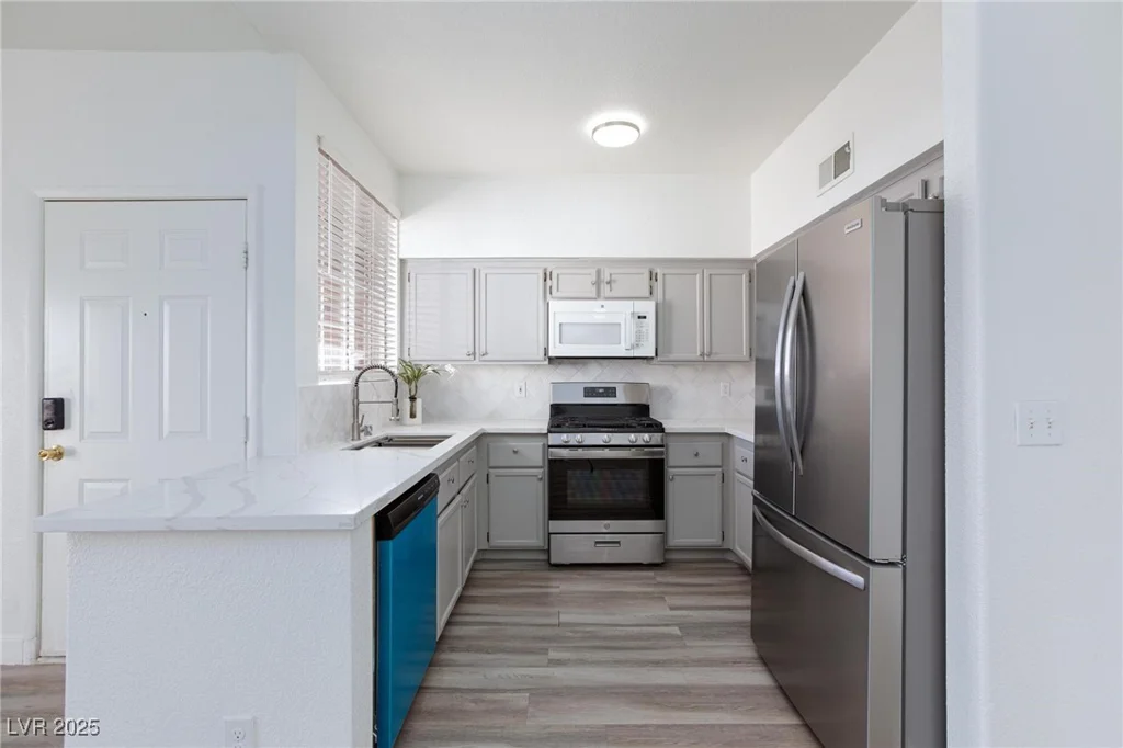 7701 Himalayas, Las Vegas, NV 89128