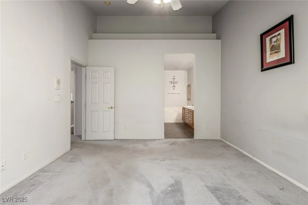 6623 Dapple Gray, Las Vegas, NV 89148