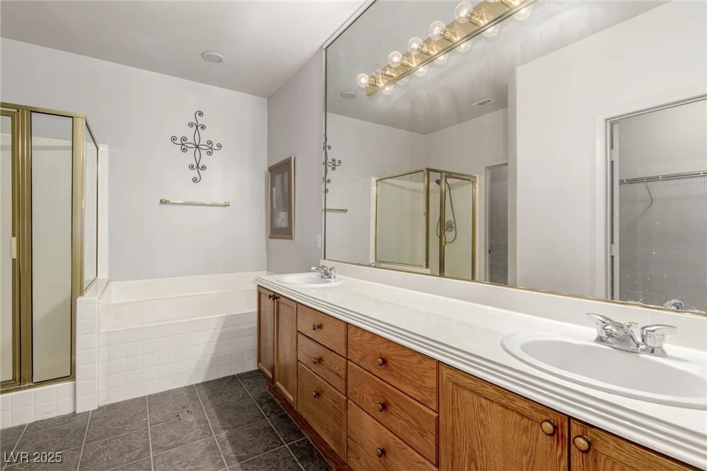 6623 Dapple Gray, Las Vegas, NV 89148