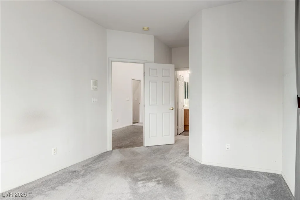 6623 Dapple Gray, Las Vegas, NV 89148