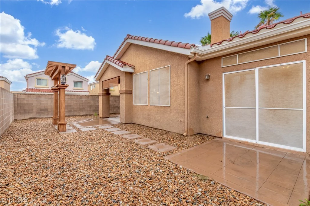 6623 Dapple Gray, Las Vegas, NV 89148