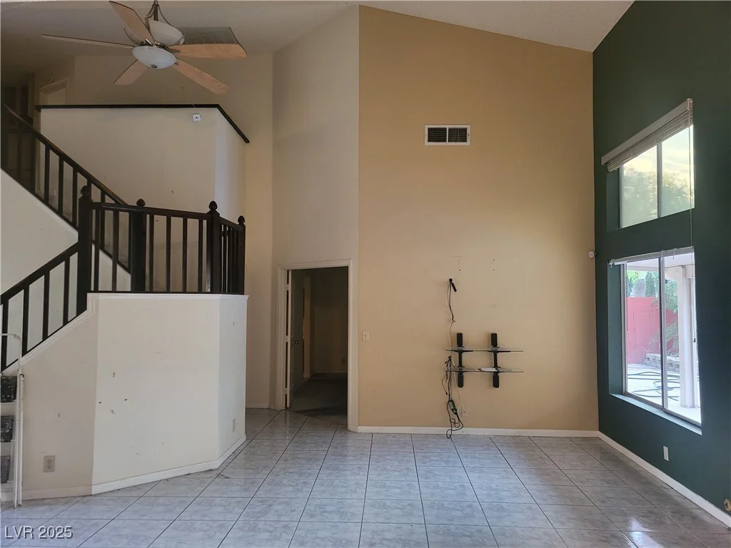 2729 Beachside, Las Vegas, NV 89117