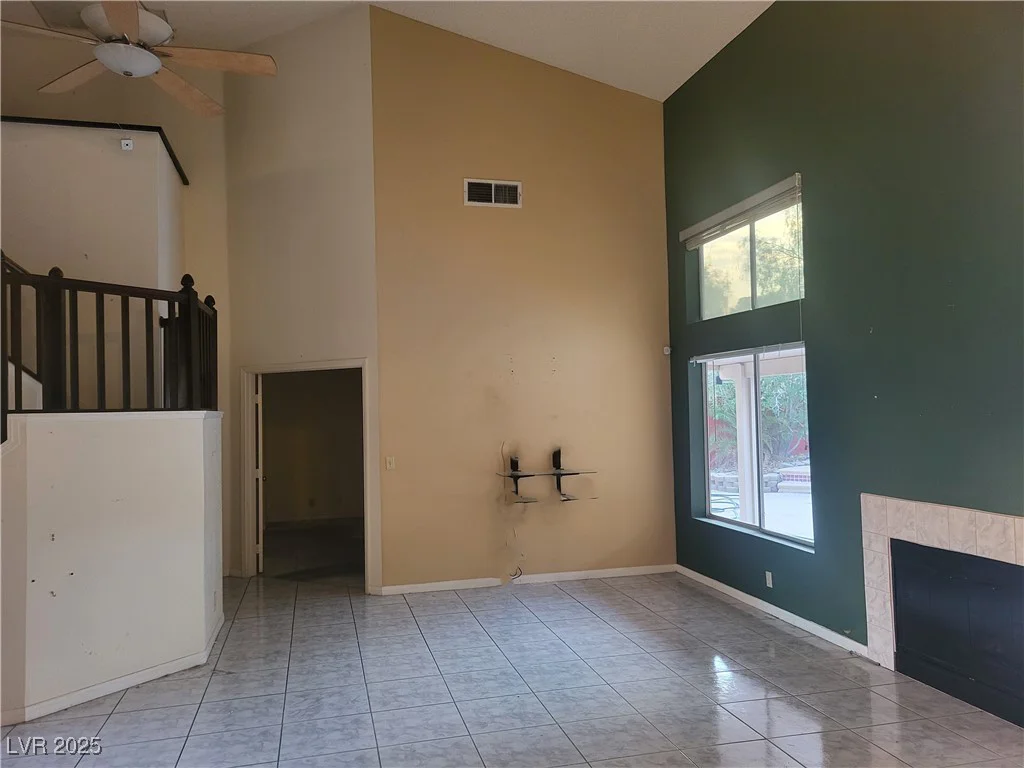 2729 Beachside, Las Vegas, NV 89117