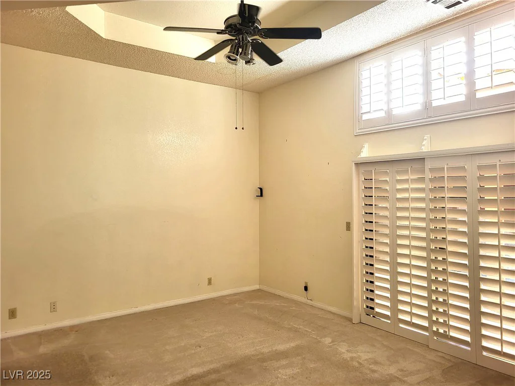 2729 Beachside, Las Vegas, NV 89117