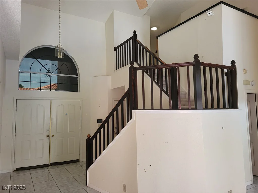 2729 Beachside, Las Vegas, NV 89117