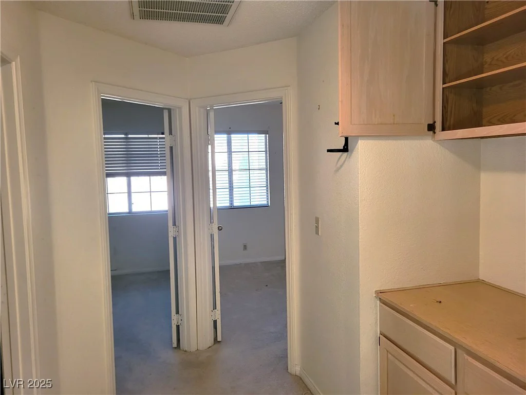 2729 Beachside, Las Vegas, NV 89117