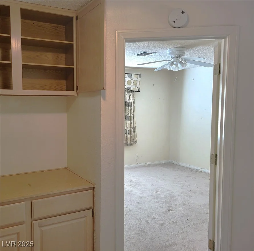 2729 Beachside, Las Vegas, NV 89117