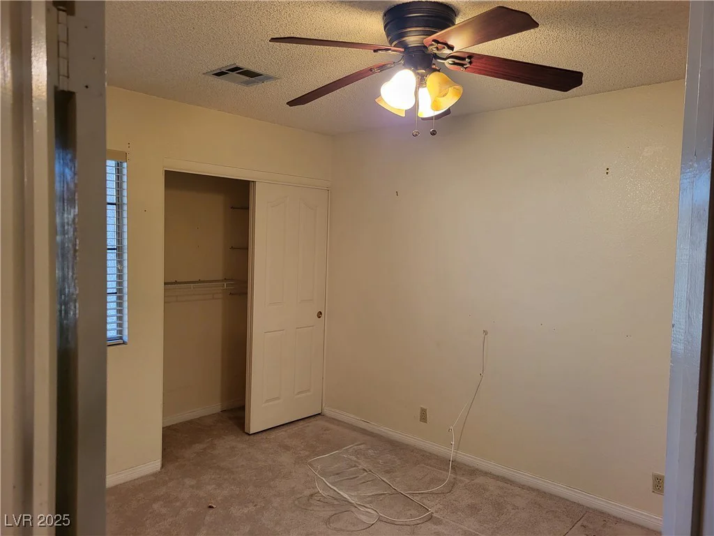 2729 Beachside, Las Vegas, NV 89117
