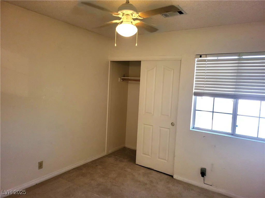 2729 Beachside, Las Vegas, NV 89117