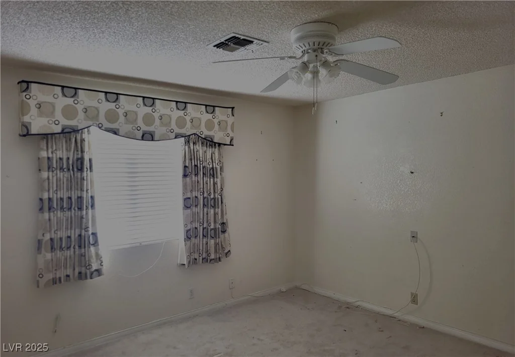 2729 Beachside, Las Vegas, NV 89117