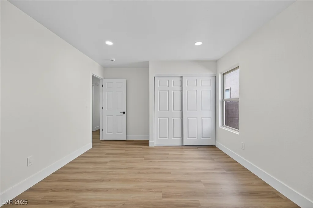 205 Derwent, Las Vegas, NV 89144