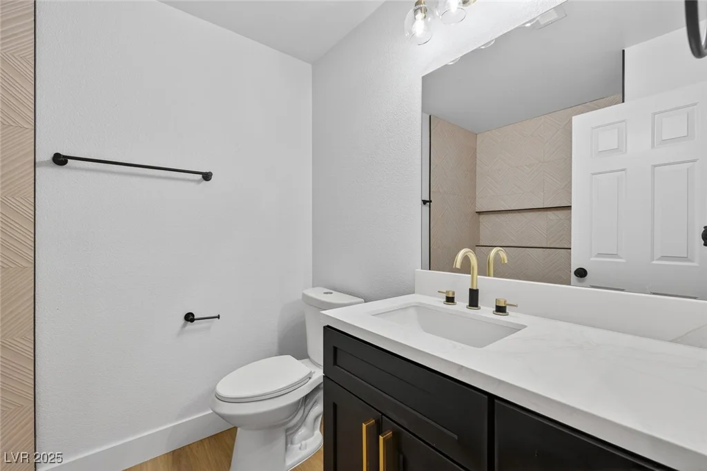 205 Derwent, Las Vegas, NV 89144