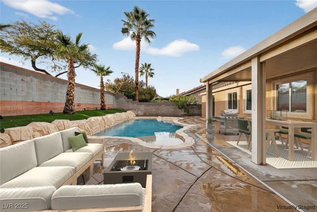 205 Derwent, Las Vegas, NV 89144