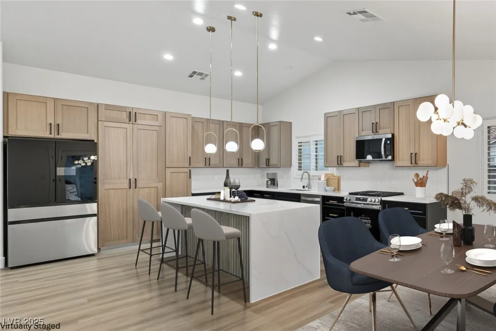 205 Derwent, Las Vegas, NV 89144