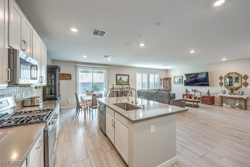 3133 Peaceful Palm, North Las Vegas, NV 89086