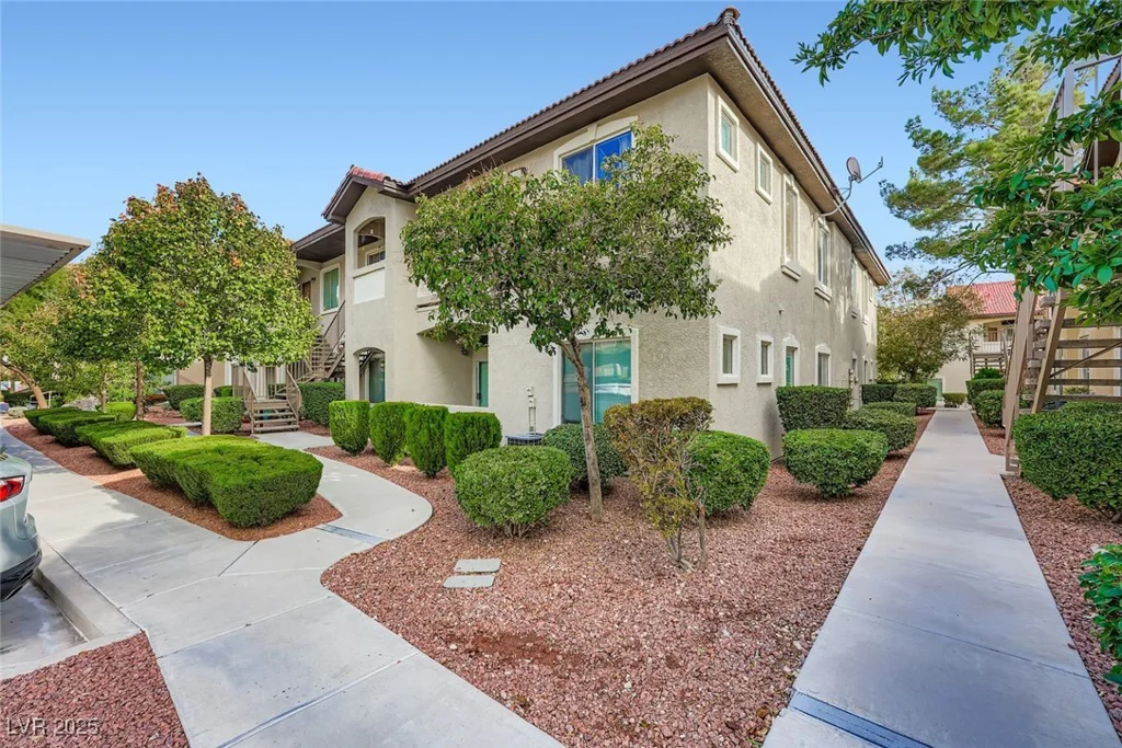 3350 Cactus Shadow, Las Vegas, NV 89129