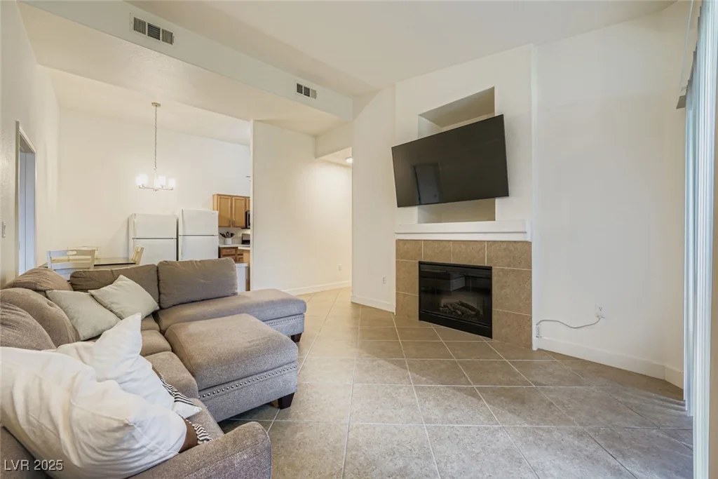3350 Cactus Shadow, Las Vegas, NV 89129