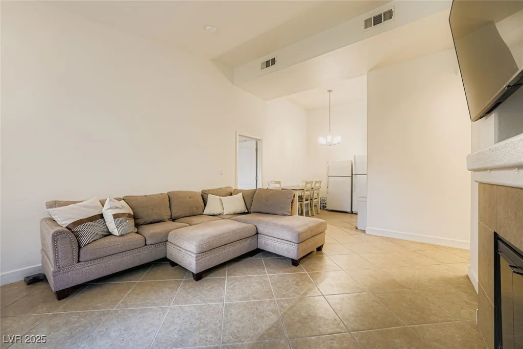 3350 Cactus Shadow, Las Vegas, NV 89129