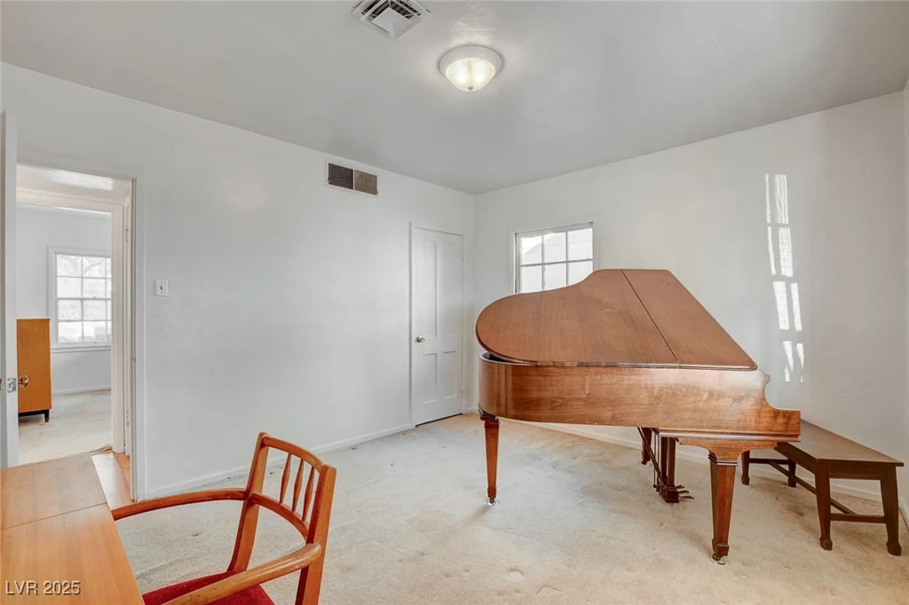 520 5th, Boulder City, NV 89005