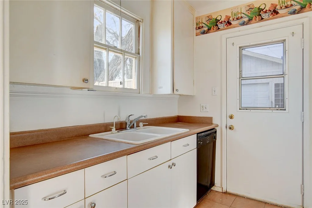 520 5th, Boulder City, NV 89005