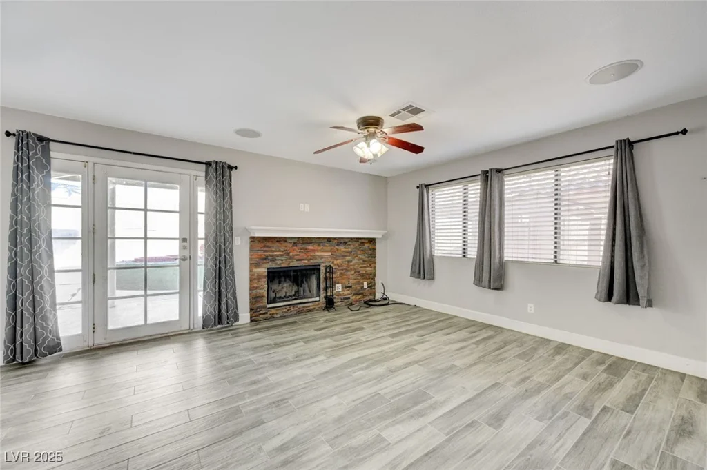 2046 Waverly, Henderson, NV 89014